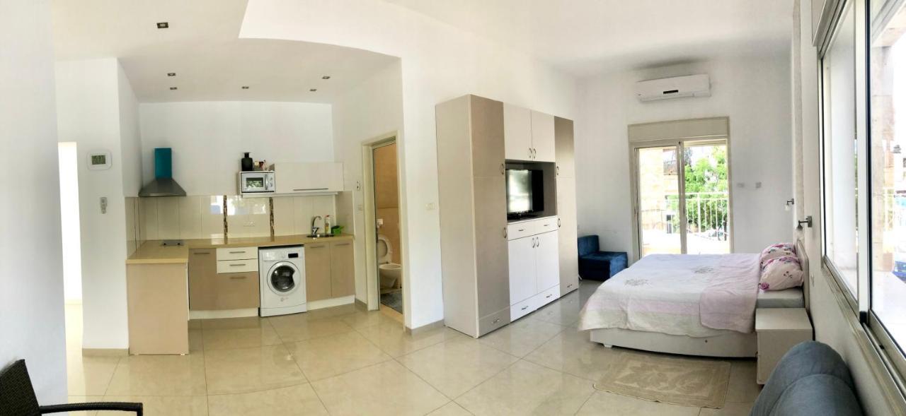 Bat Galim - Luxury Apartment By The Sea 하이파 외부 사진