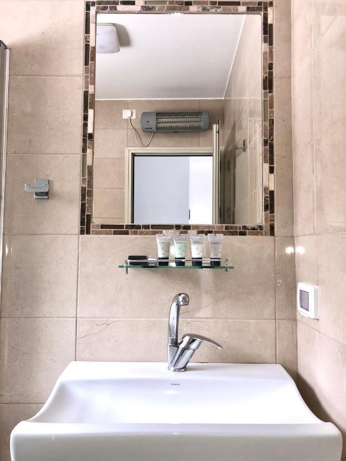Bat Galim - Luxury Apartment By The Sea 하이파 외부 사진